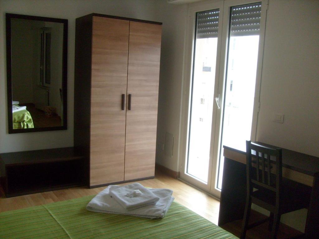 Euro Inn B&B Mailand Zimmer foto